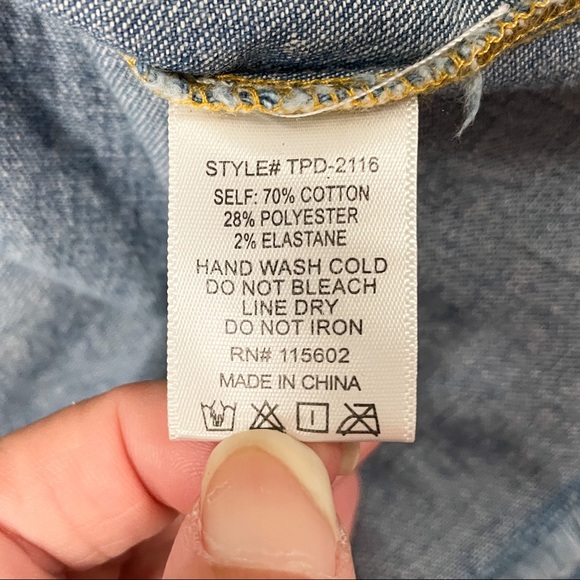 Skylar Madison Medium Wash Denim Cut Off Button Pinafore Dress Overall NWT Small - Picture 8 of 8